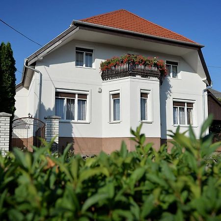 Hajdúhegy Vendégház Eger Exterior foto